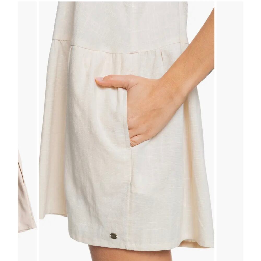 Channel breezy, summery style in this sleeveless romper - Picture 4 of 11